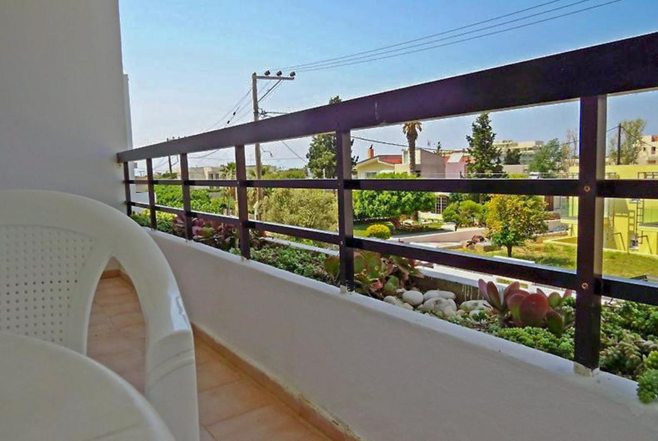Debbi Appartments And Hotel Ialysos  Exterior foto
