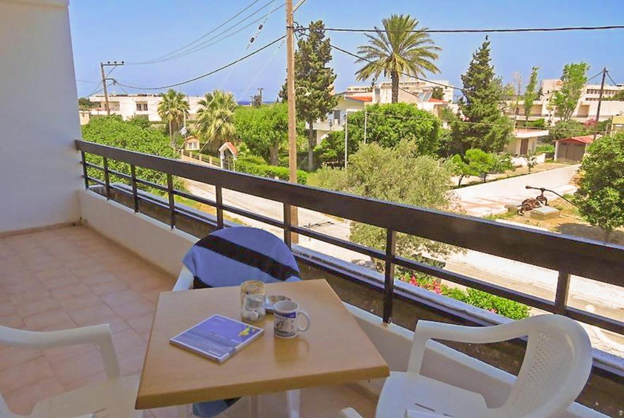 Debbi Appartments And Hotel Ialysos  Exterior foto